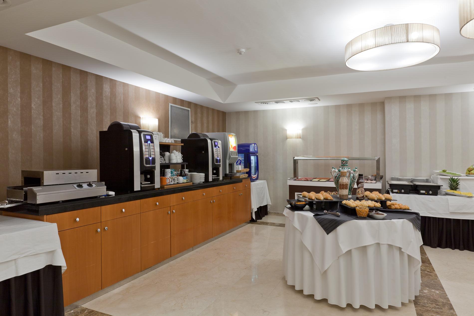 Hotel Reina Cristina