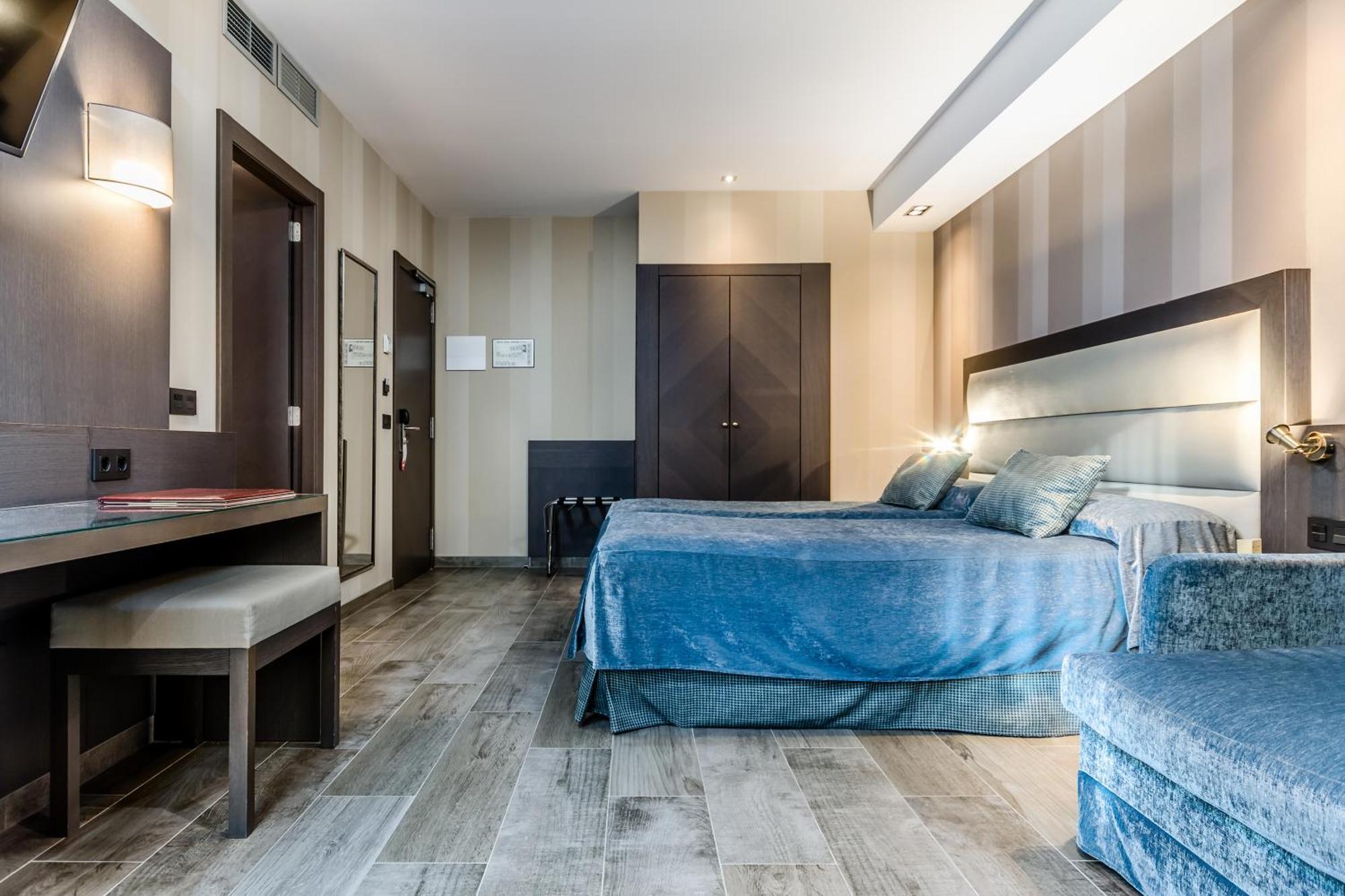 Hotel Reina Cristina