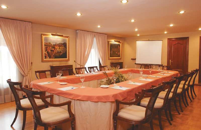Reina Cristina 4*